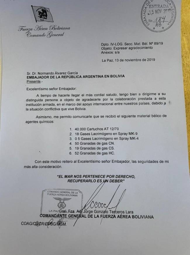 Carta apresentada por autoridades bolivianas para denunciar colaboração do ex-presidente argentino Mauricio Macri na destituição de Evo Morales.