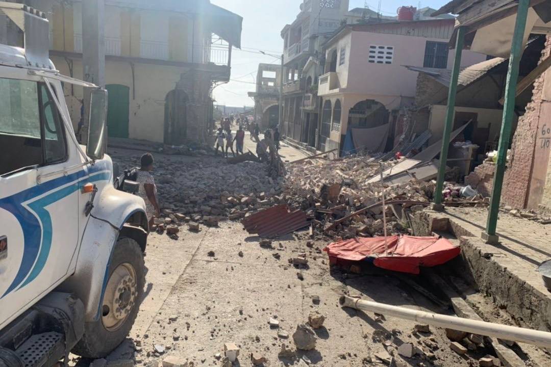 Terremoto deixa destruição no Haiti