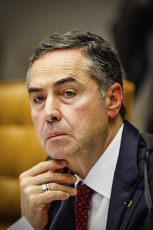 LUIS-ROBERTO-BARROSO-2020-012-(3).jpg REAÇÃO - Luís Barroso: articulação contra a volta do voto impresso -