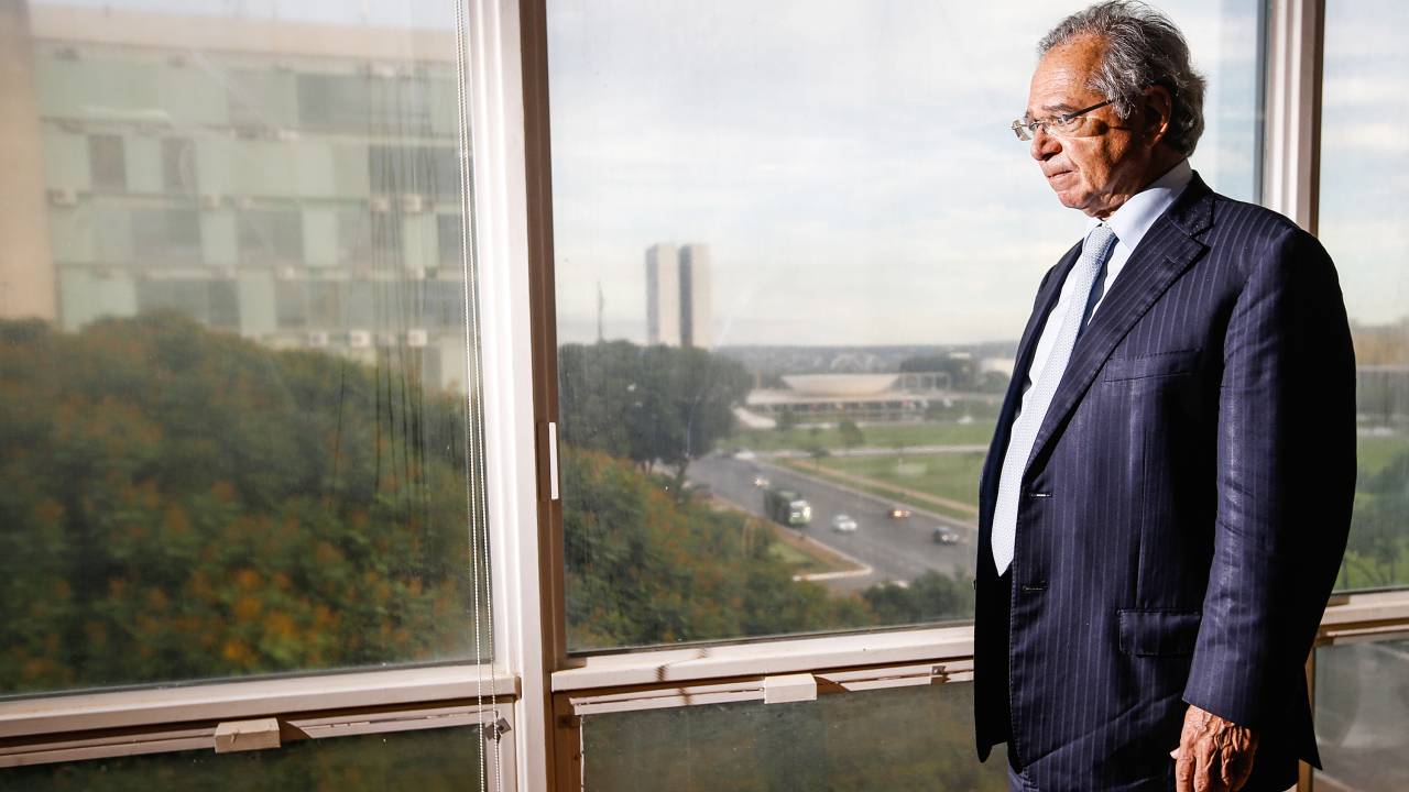 PLANOS COMPROMETIDOS - Guedes: desgaste na aprovação de projetos cruciais para sua gestão -