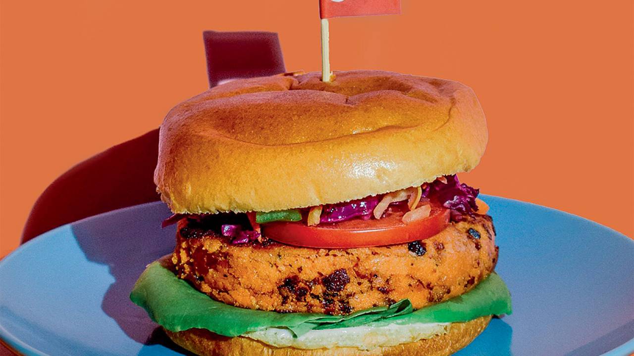 ÁGUA NA BOCA -
Sanduíche feito com um tipo de cogumelo: no embalo da onda vegetariana