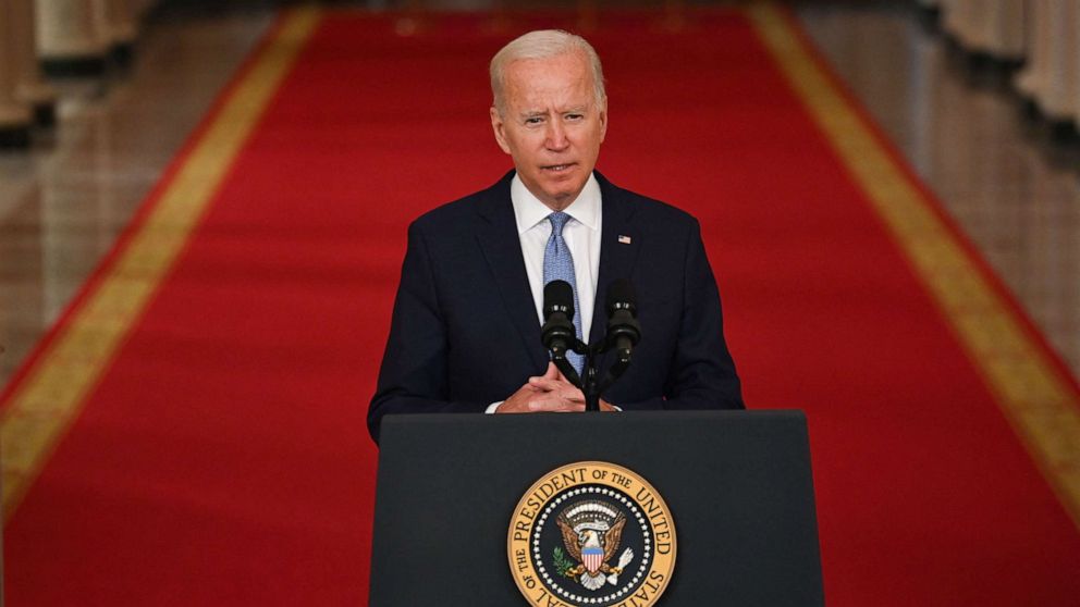 O presidente dos Estados Unidos, Joe Biden, discursa na Casa Branca nesta terça-feira (31)