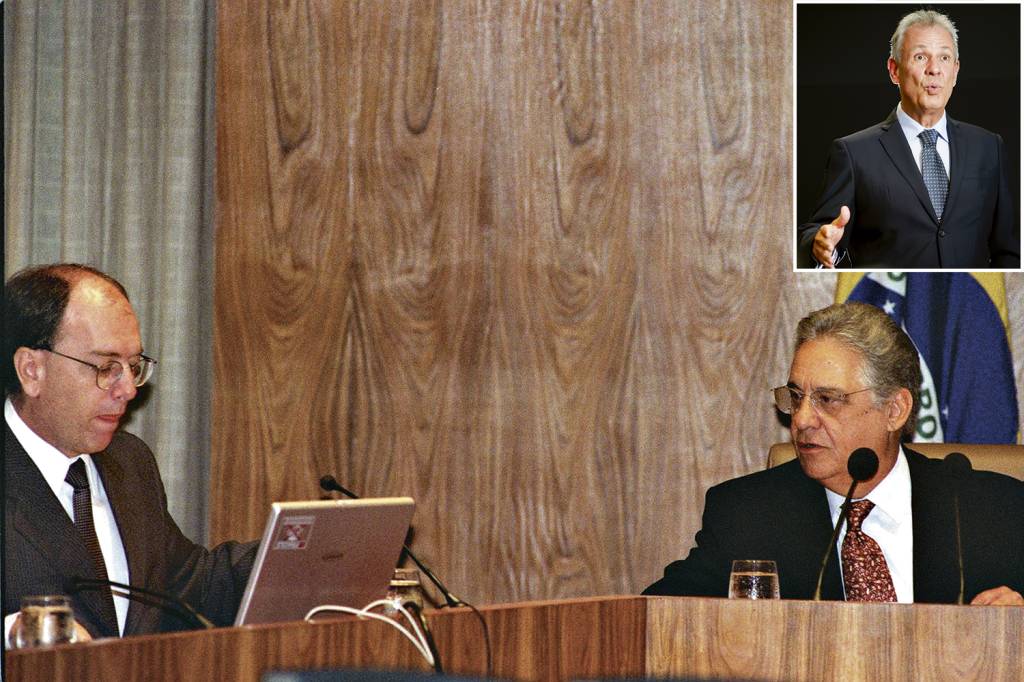O-ministro-Pedro-Pullen-Parente,-presidente-da-Câmara-de-Gestão-da-Crise-de-Ener.jpg ONTEM E HOJE - Pedro Parente, FHC e Bento Albuquerque: medidas impopulares postergadas a todo custo -