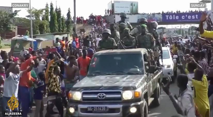 Guiné mergulha no caos após golpe militar