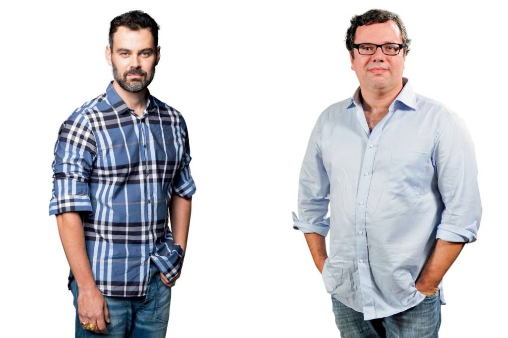 CARMO-CARNEIRO SEM SEGREDO - Manter fora da tela a imagem de galã angustiava o ator Carmo Dalla Vecchia (à esq.), 50, casado com o autor de novelas João Emanuel Carneiro. Resolveu, por fim, se revelar: “Se posso agir contra o preconceito, por que ficar de braços cruzados?”, indaga. -
