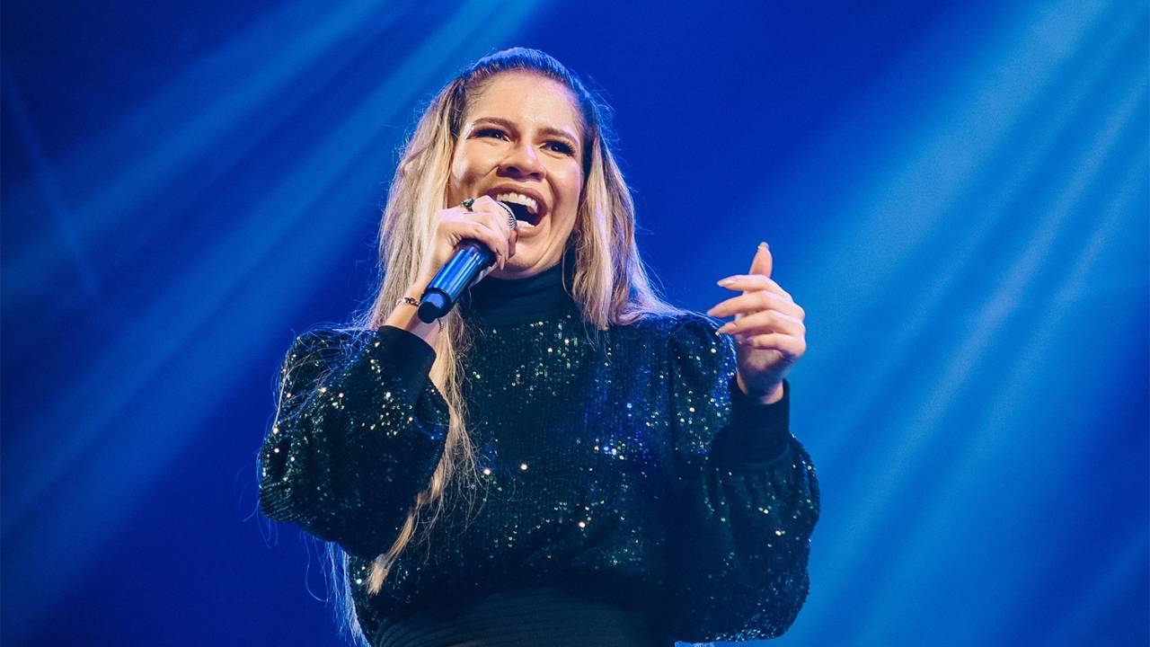 Cantora Marília Mendonça retorna aos palcos, após 2 anos sem fazer shows, em São José dos Campos (SP), neste sábado (25), com a presença de público, seguindo os protocolos de segurança. Will Dias/Futura Press