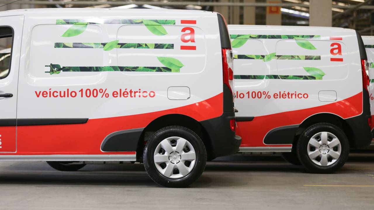 Carros elétricos da Americanas