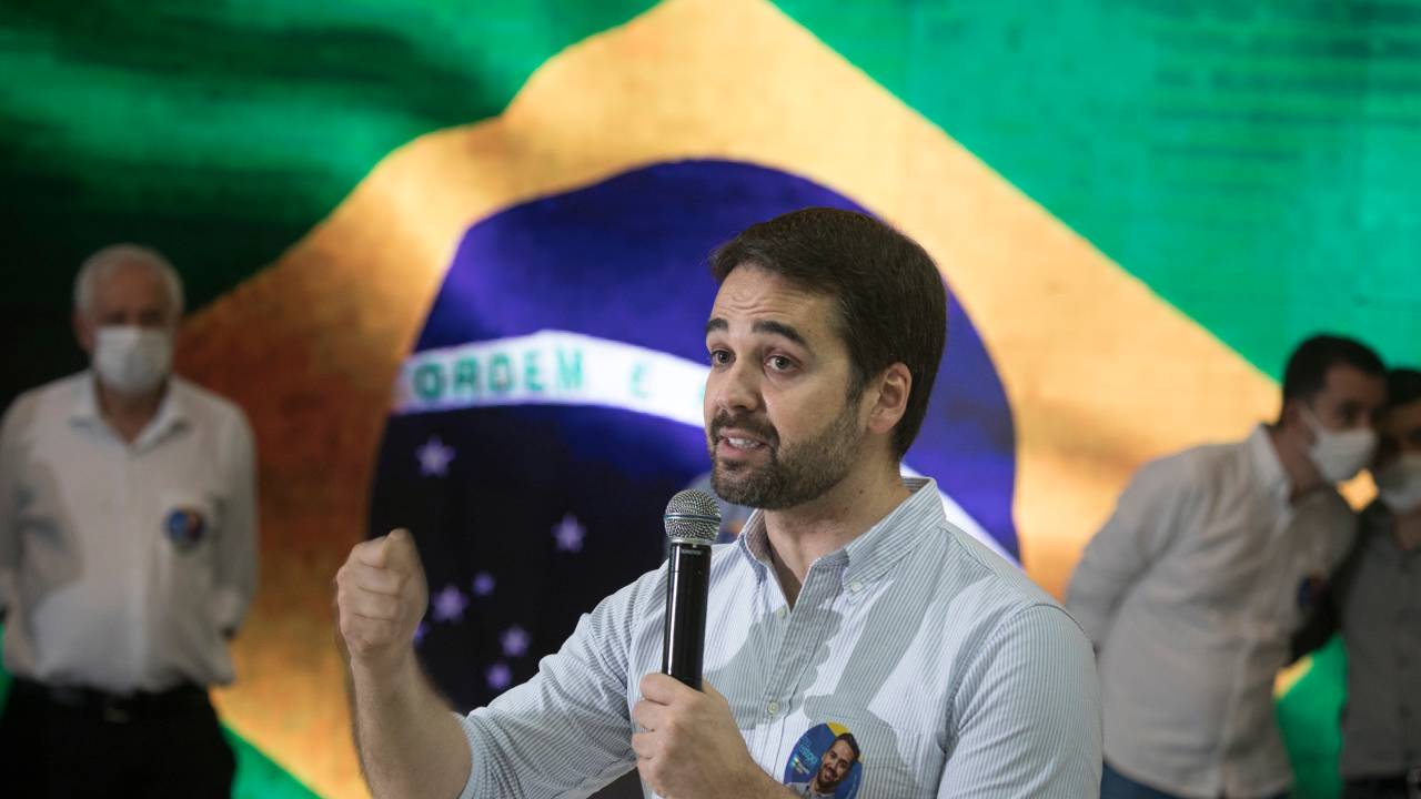 Eduardo Leite durante evento das prévias do PSDB, em São João da Boa Vista-SP -