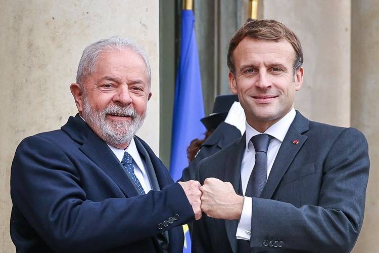 A democracia se arrisca