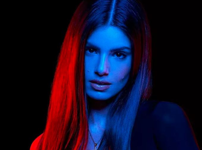 Camila Queiroz em Verdades Secretas 2