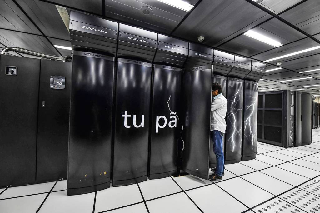 20200406120151226_6.jpg FORA DO AR - Supercomputador Tupã: o equipamento foi desligado para reduzir o gasto com energia elétrica -