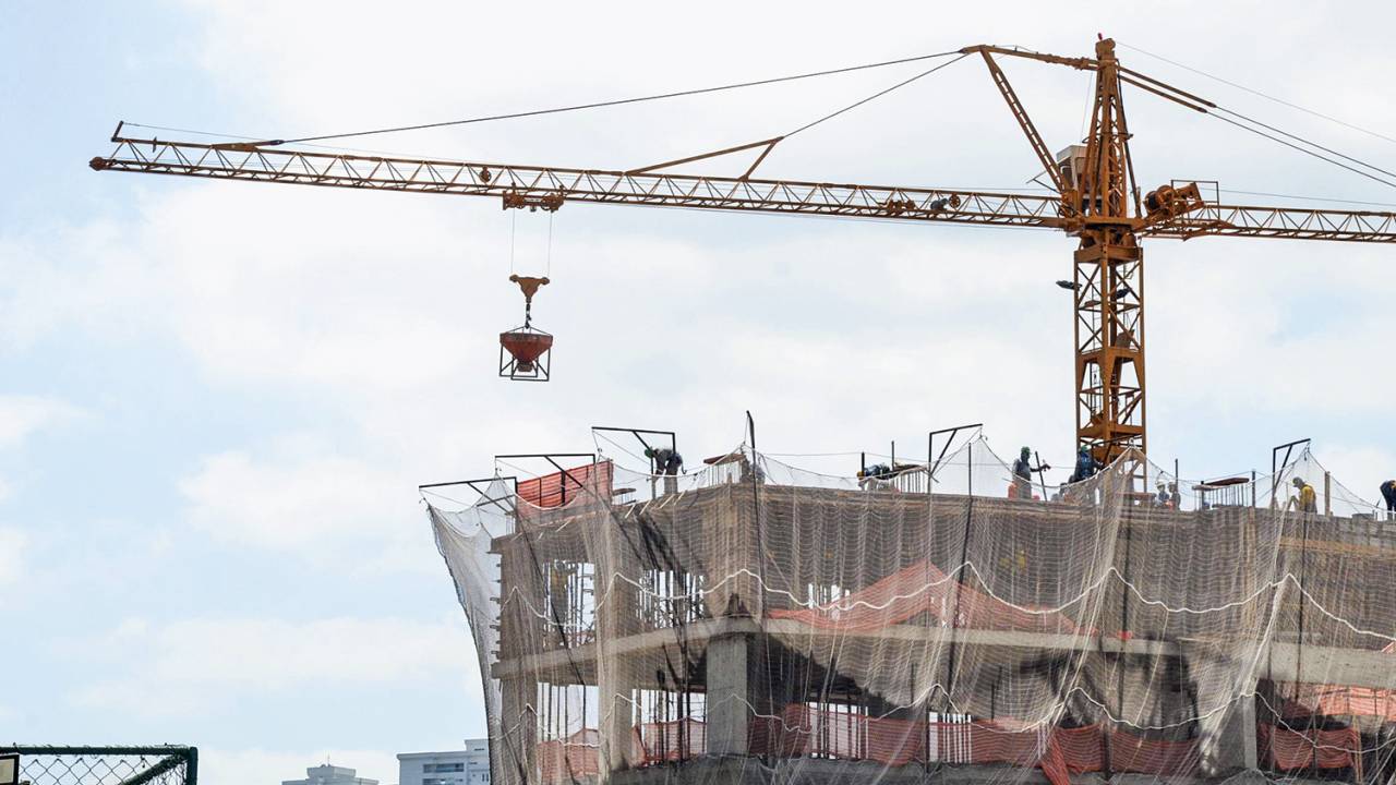 RITMO ACELERADO - Construção em São Paulo: incorporadoras ampliaram o volume de lançamentos -