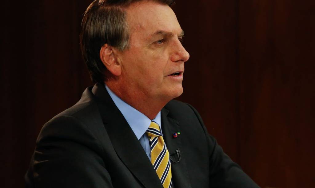 Justiça censura Bolsonaro por usar termos preconceituosos