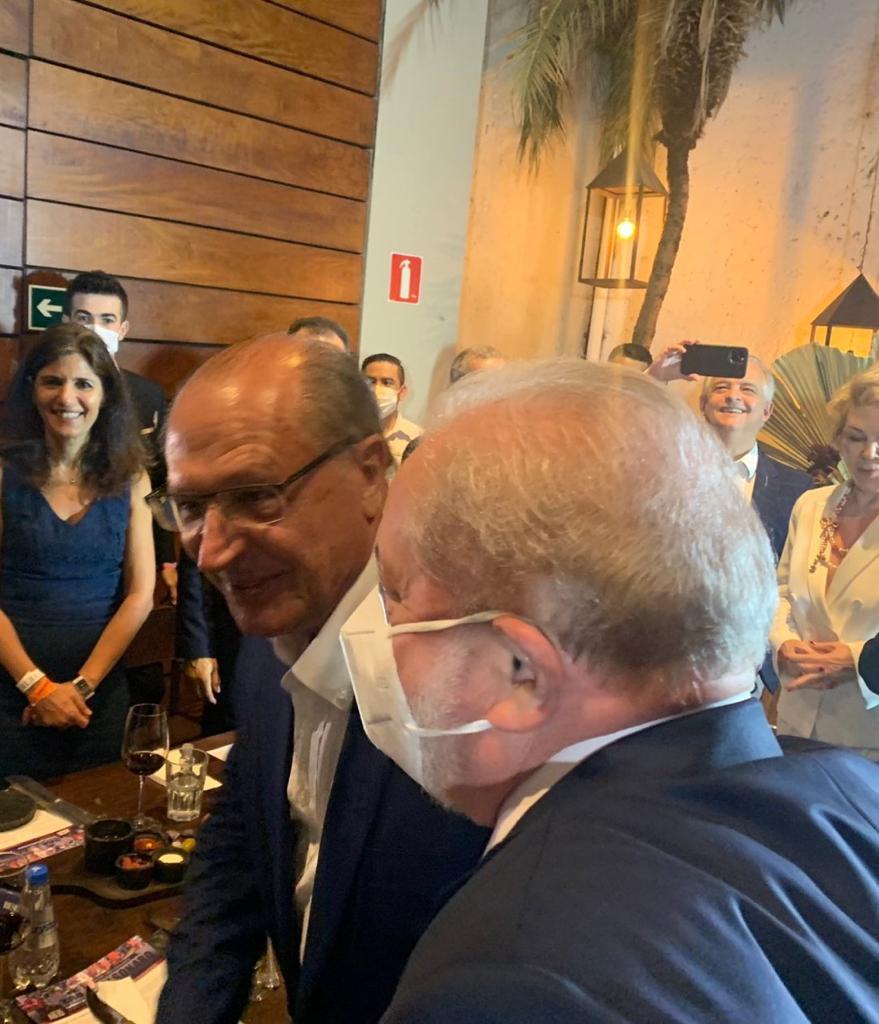 Lula e Alckmin .