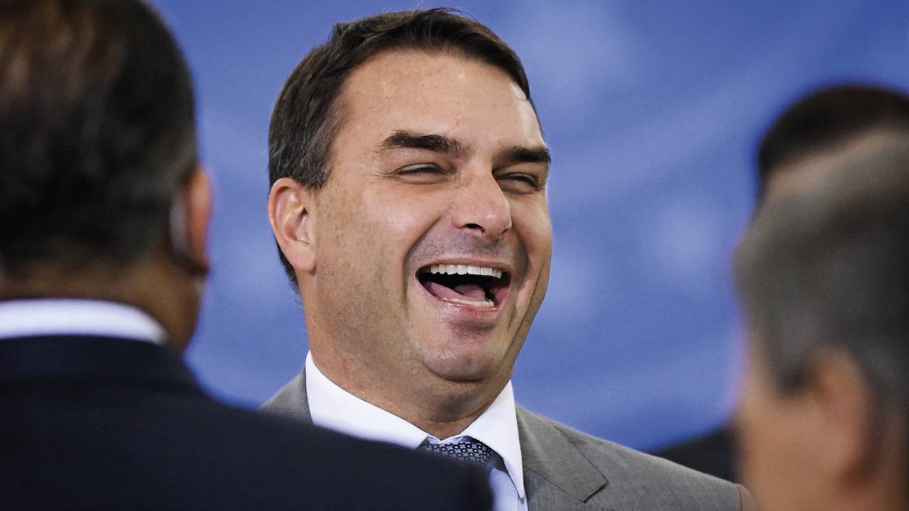 SALDO - Flávio Bolsonaro: apesar da vitória, o caso constrangeu e fragilizou o discurso do governo de combate à corrupção -