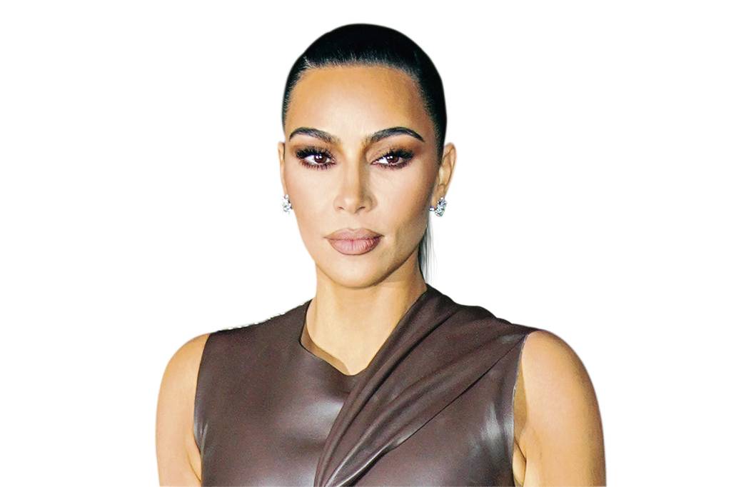 GettyImages-1350737148.jpg MODA - Kim Kardashian: pestanas fortemente marcadas -