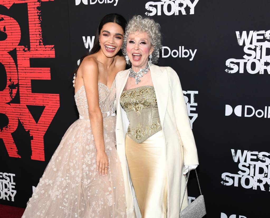 Disney Studios’ Los Angeles Premiere Of “West Side Story” – Arrivals LOS ANGELES, CALIFORNIA - DECEMBER 07: Rachel Zegler and Rita Moreno attend Disney Studios' Los Angeles Premiere Of