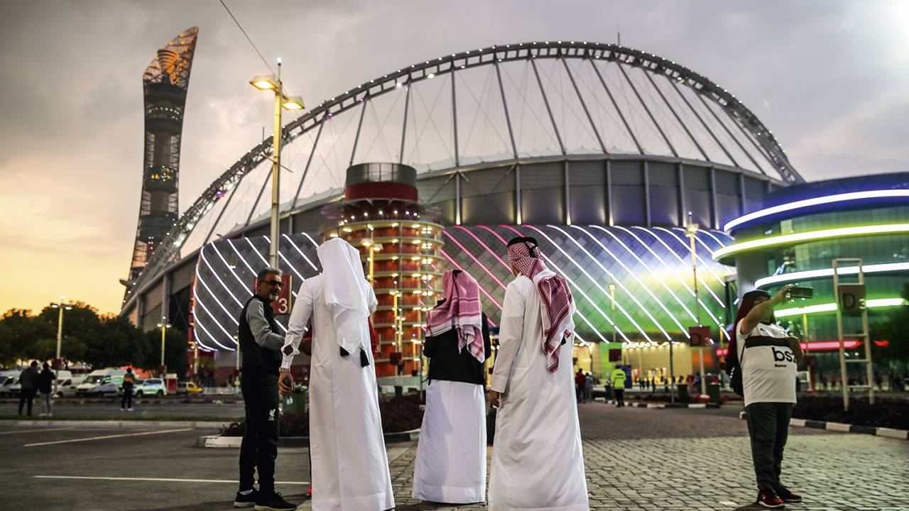 OPULÊNCIA - Estádio Internacional Khalifa, em Doha: oito arenas espetaculares custaram ao menos 6,5 bilhões de dólares -