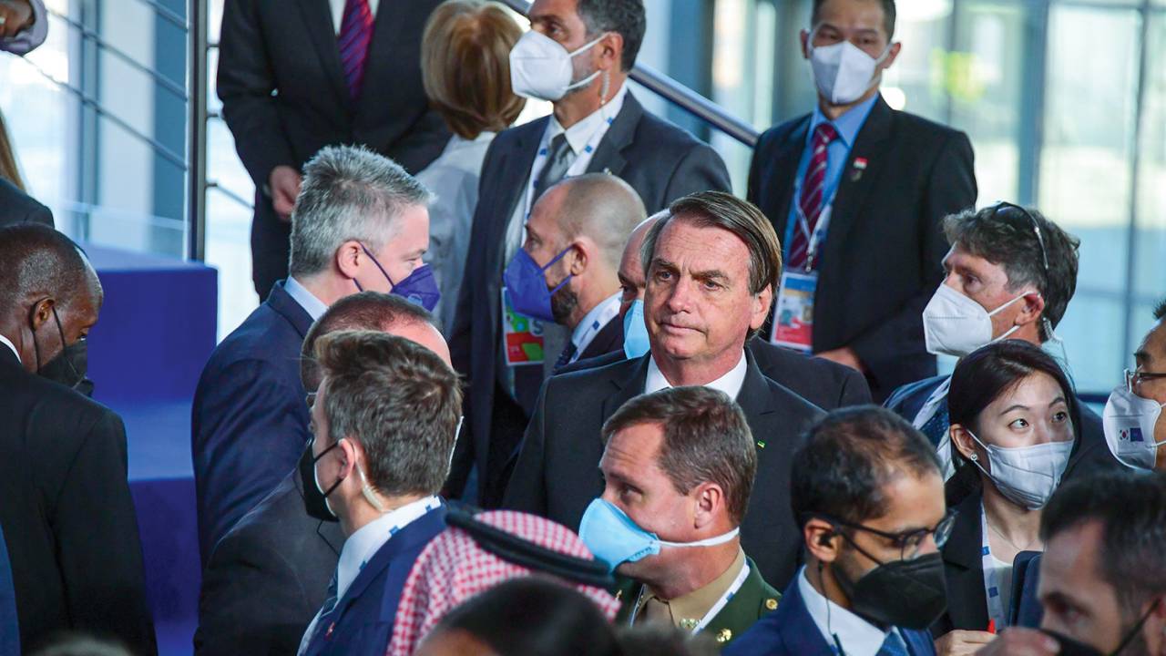 PERDIDO - Bolsonaro na reunião realizada na Itália, em novembro: poucos interlocutores de peso -