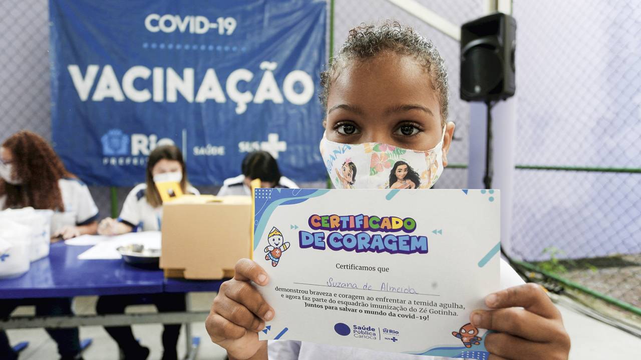 ÚLTIMA FRONTEIRA - Crianças: a proteção do público de 5 a 11 anos contribui para impedir o surgimento de variantes -