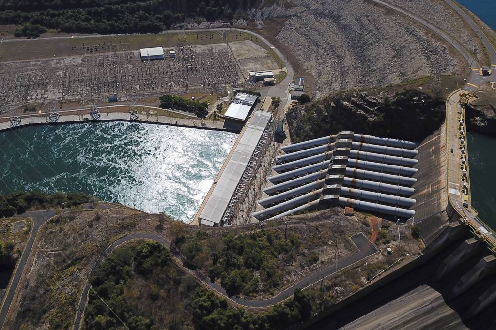 FURNAS-CENTRAIS-ELETRICAS-BARRAGEM-2021-56.jpg RECADO - Eletrobras: o ex-presidente aconselhou empresários a não participar do processo de venda da companhia -