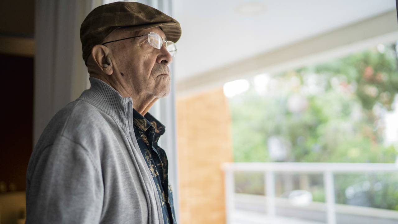 ALZHEIMER - Ligação com o cérebro: ainda não comprovada -