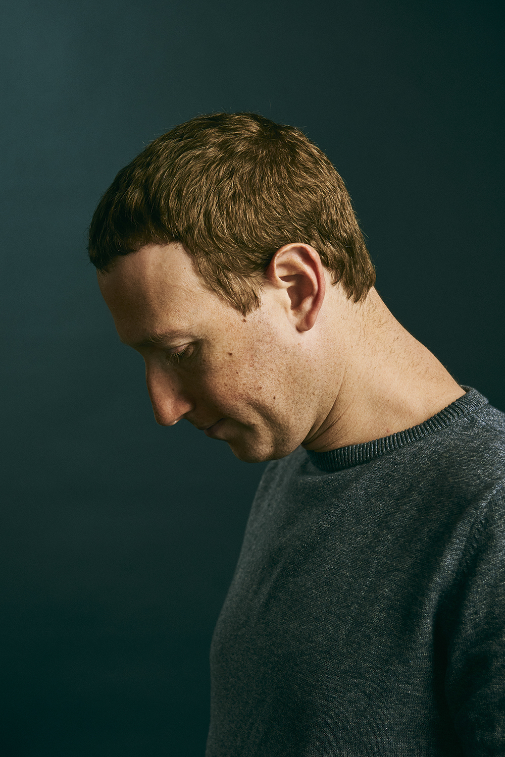 ny300419153605_fotoarena.jpg2 LIDERANÇA ABALADA - O fundador Mark Zuckerberg: de modelo de empreendedor a cenário de risco no horizonte -