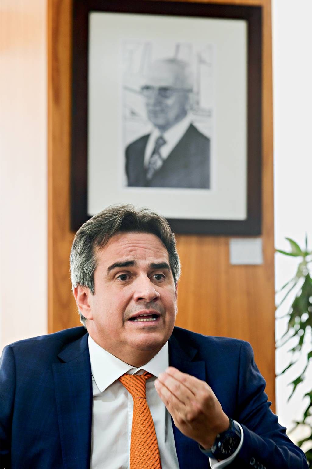 Medina Osório Advogados Brasília, 22/02/2022 Ciro Nogueira, Ministro Chefe da Casa Civil da presidência da República. Ao fundo um retrato do Ex ministro Golbery do Couto e Silva. Foto Ruy Baron/BaronImagens
