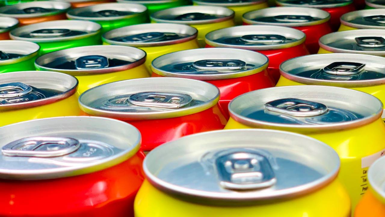 Latas de alumínio
