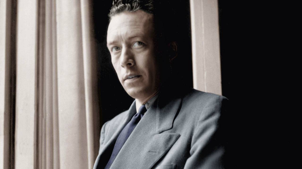 COERÊNCIA ACIMA DE TUDO - Camus: “Não é mais tanto do indivíduo que a sociedade deve defender-se, mas, sim, do Estado” -