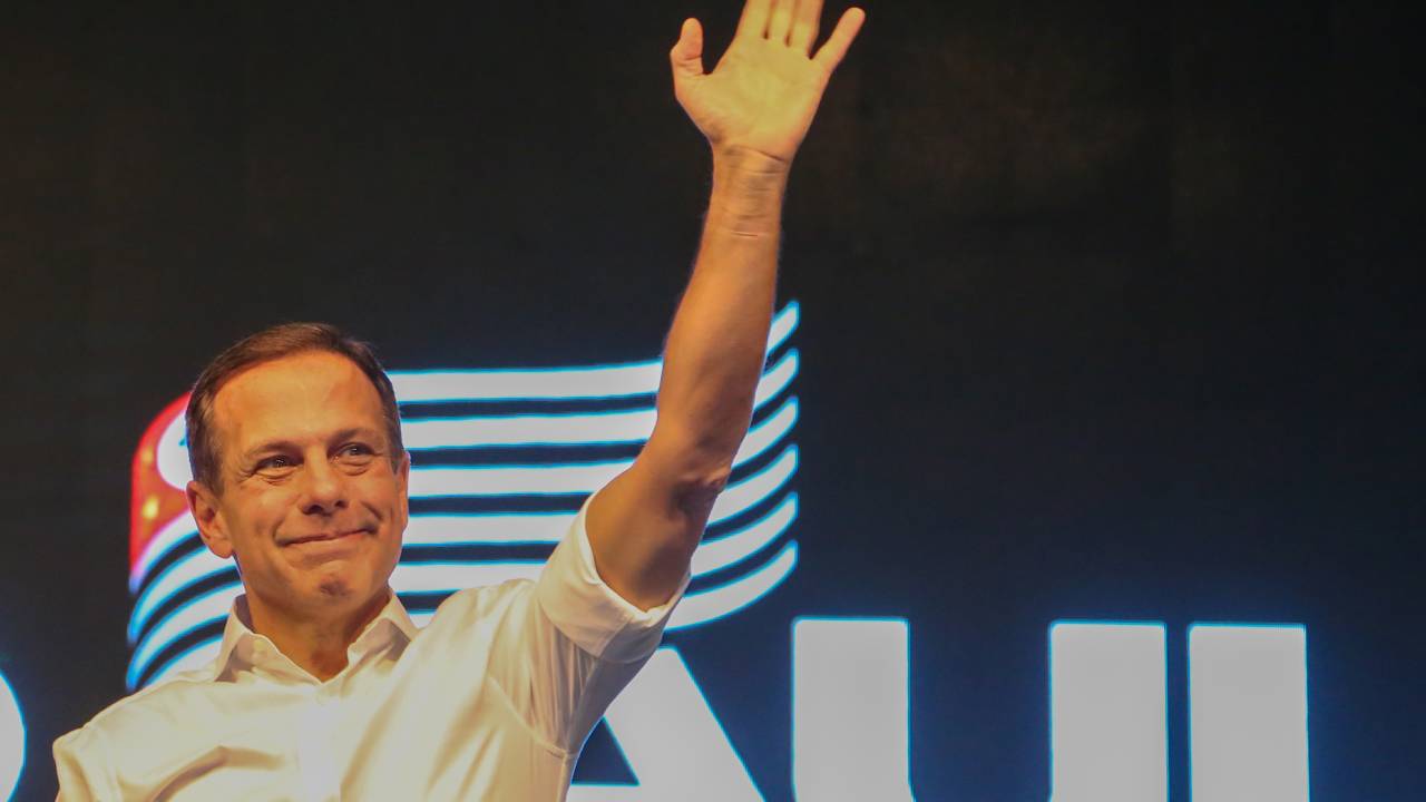oão Doria anunciou nesta quinta-feira (31) que deixa o cargo de Governador do Estado de São Paulo. Rodrigo Garcia, eleito como Vice-Governador na chapa com Doria nas eleições de 2018, tomou posse como novo Governador do Estado, mandato que se encerra em 31 de dezembro deste ano. Foto Pablo Jacob / Divulgação