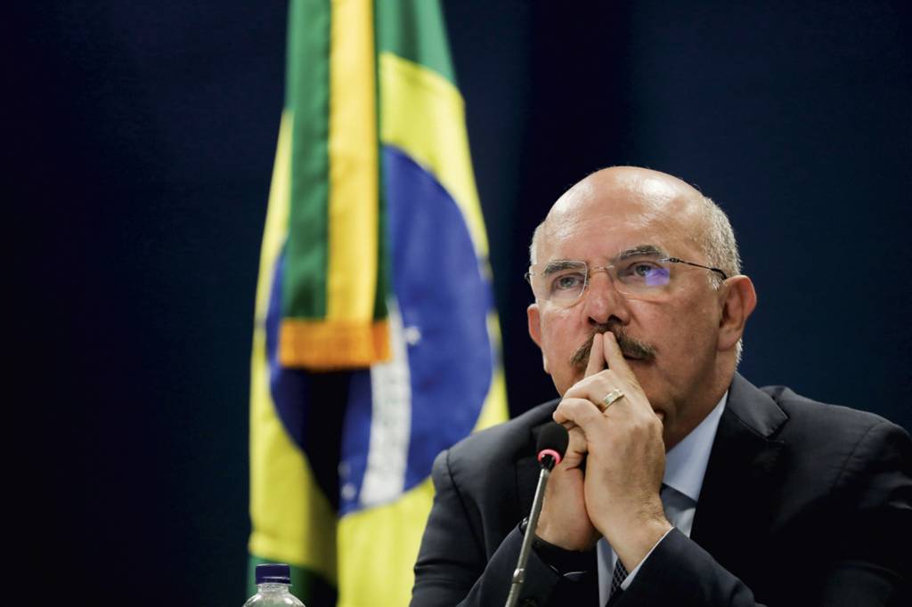 SPC259733.JPG OBEDIÊNCIA - O ministro Ribeiro: lambança técnica e aversão às más notícias -
