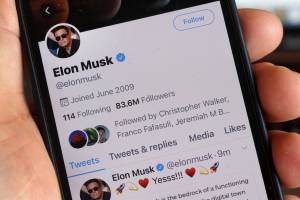 Perfil de Elon Musk no Twitter