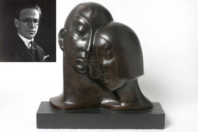 Escultura de Menotti Del Picchia retratando o pintor e amigo Ismael Nery e a poetisa Adalgisa Nery, que integraram a mostra da Semana de Arte de 1922. Escultura de Menotti Del Picchia retratando o pintor e amigo Ismael Nery e a poetisa Adalgisa Nery, que integraram a mostra da Semana de Arte de 1922.