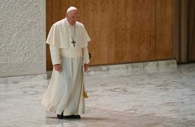 Papa Francisco chega para a cerimônia no Vaticano - Papa Francisco chega para a cerimônia no Vaticano -