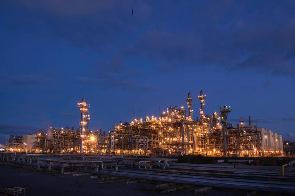 Novonor, ex-Odebrecht, avança sobre obras de refinaria alvo da Lava-Jato