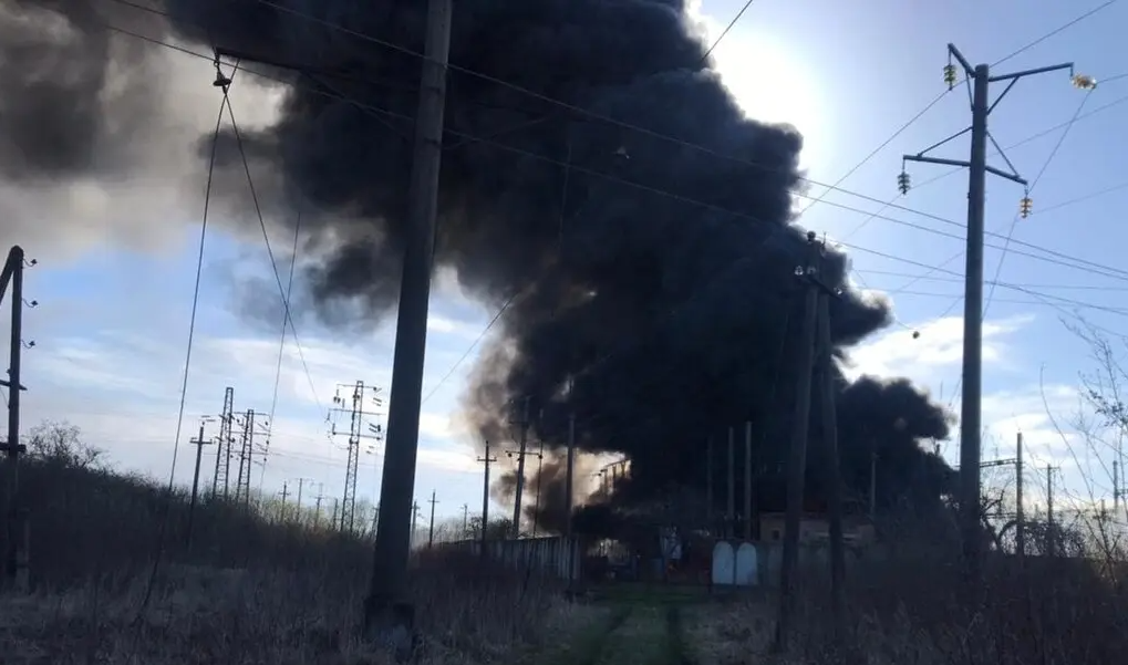 Estação ferroviária em Krasne, na Ucrânia, é atingida por bombardeio. 25/04/2022