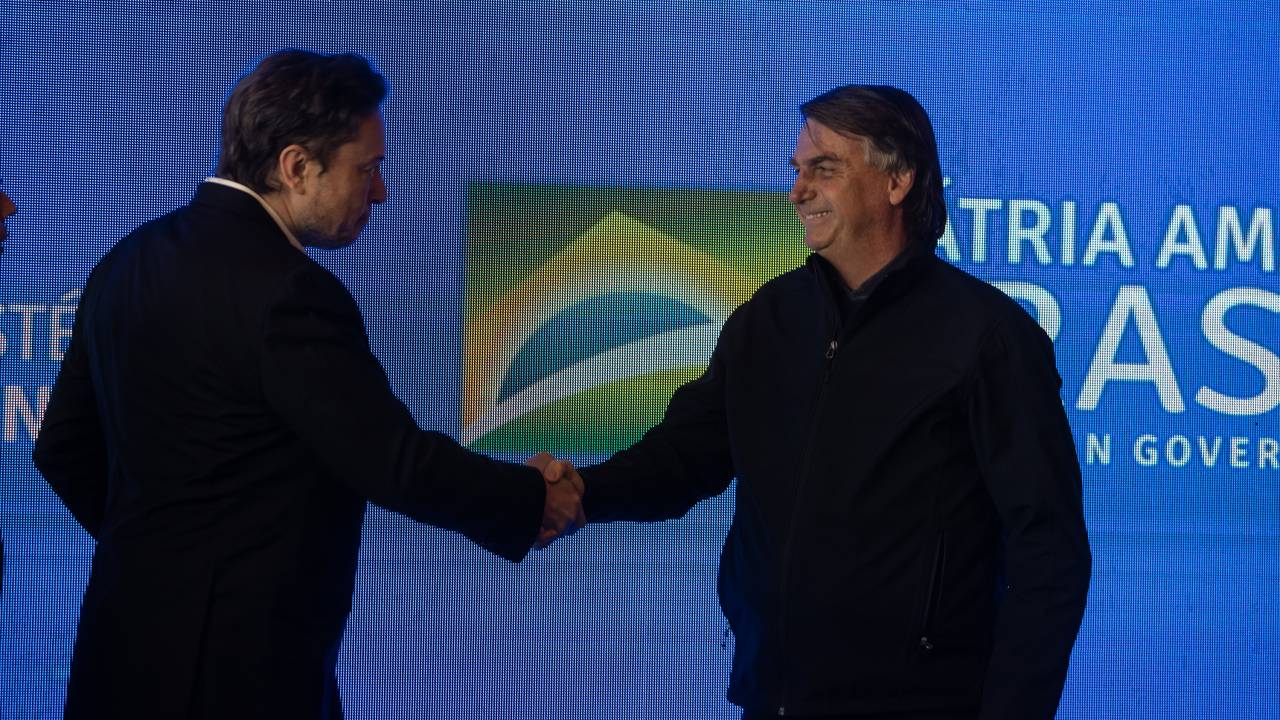 Porto Feliz - 20/05/2022 - O presidente Jair Bolsonaro se encontra com o bilionário sul-africano Elon Musk no hotel Fasano em Porto Feliz-SP. Foto: Jonne Roriz/Veja