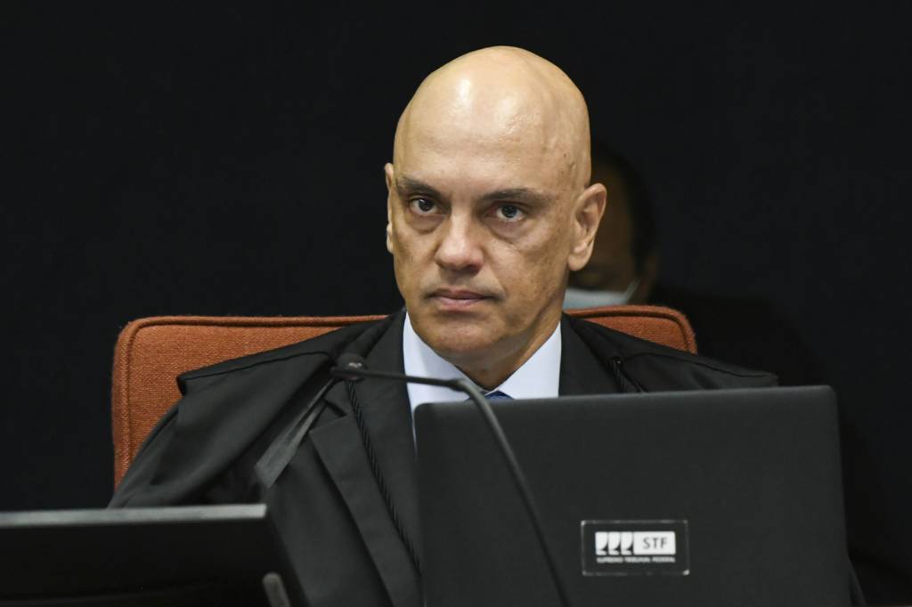 ALEXANDRE-MORAES-STF-2022-012.jpg NO SUPREMO - Moraes: caçando as milícias digitais que atacam a democracia -