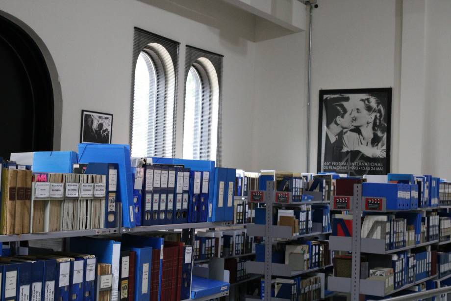 Biblioteca da Cinemateca Brasileira, situada na região da Vila Mariana em São Paulo, inteinamente reformada, após, quase 2 anos fechada, será reinaugurada hoje, 13/05/2022.