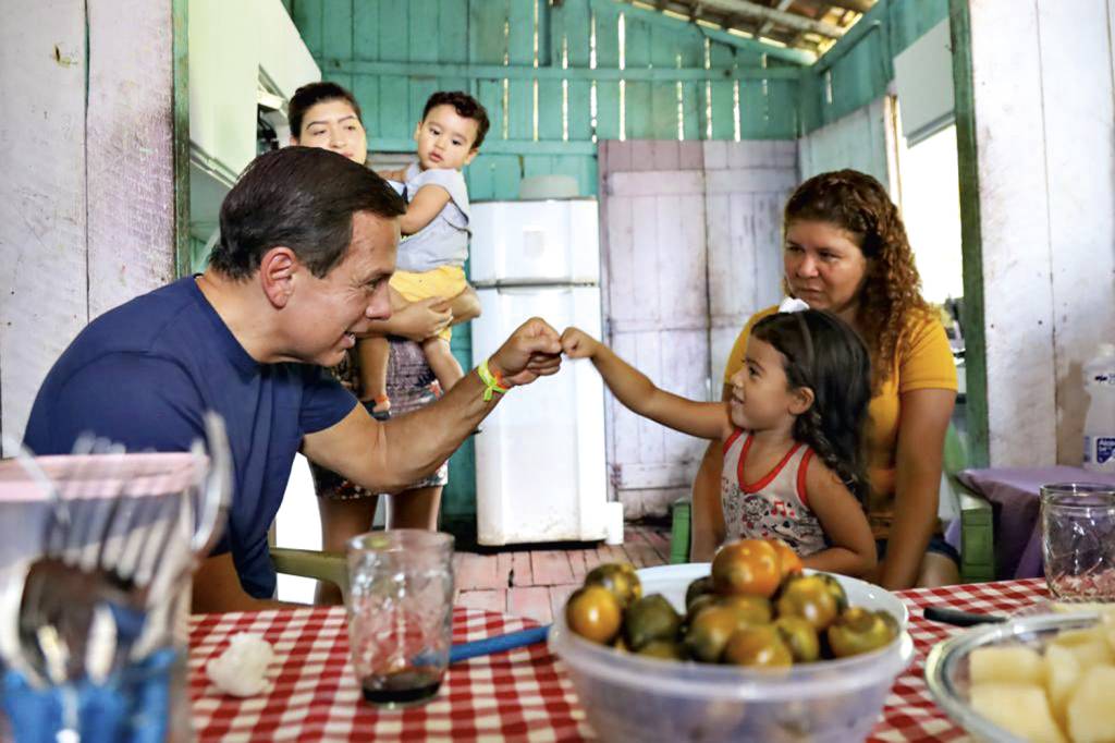JOÃO-DORIA-CAMPANHA_ILHA-DO-COMBU-PARA-2021-02.jpeg NAS RUAS - Doria: apresentação mais humanizada para atenuar os índices de rejeição que impedem o crescimento -