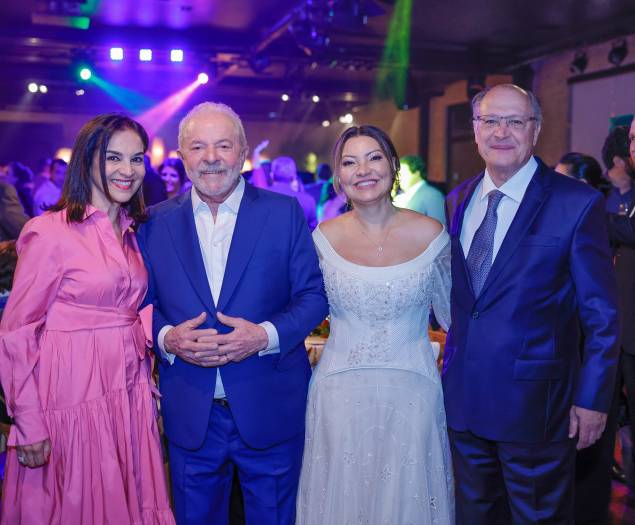 18/05/2022 - Cerimônia de casamento do ex-presidente Lula e a socióloga Rosângela Silva, a Janja, em São Paulo. 18/05/2022 - Cerimônia de casamento do ex-presidente Lula e a socióloga Rosângela Silva, a Janja, em São Paulo.