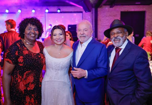 18/05/2022 - Cerimônia de casamento do ex-presidente Lula e a socióloga Rosângela Silva, a Janja, em São Paulo. 18/05/2022 - Cerimônia de casamento do ex-presidente Lula e a socióloga Rosângela Silva, a Janja, em São Paulo.