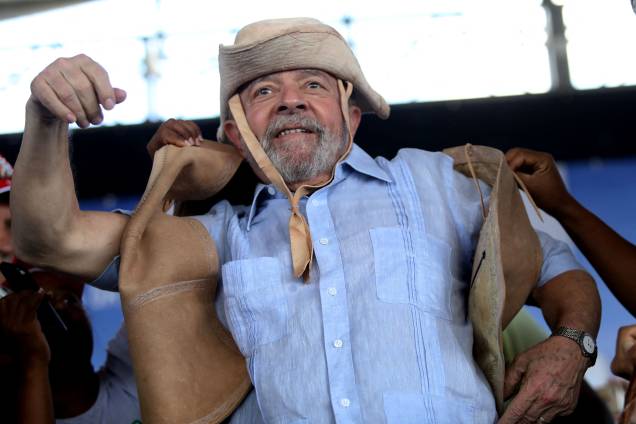 O ex presidente Luiz Inacio Lula da Silva em Feira de Santana-Bahia. O ex presidente Luiz Inacio Lula da Silva em Feira de Santana-Bahia.
