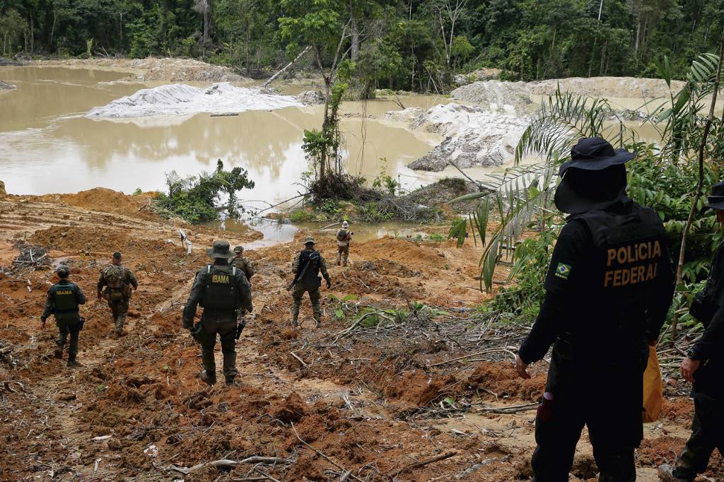 OPERACAO-CARIBE-AMAZONICO-JACAREACANGA-2022-07.jpeg MEIO AMBIENTE - Problemas como o do garimpo ilegal na Região Norte ainda não ganharam espaço nas campanhas -