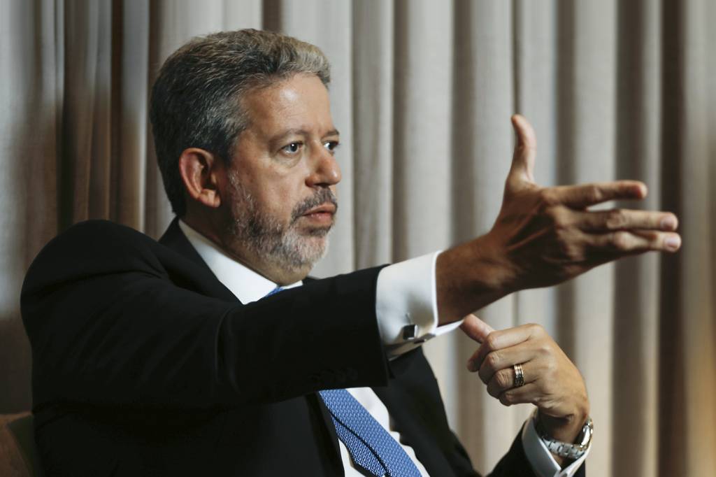 POL242067.JPG TOMA LÁ - Lira: críticas ao desafeto Renan e ao modo como a eleição local será realizada -