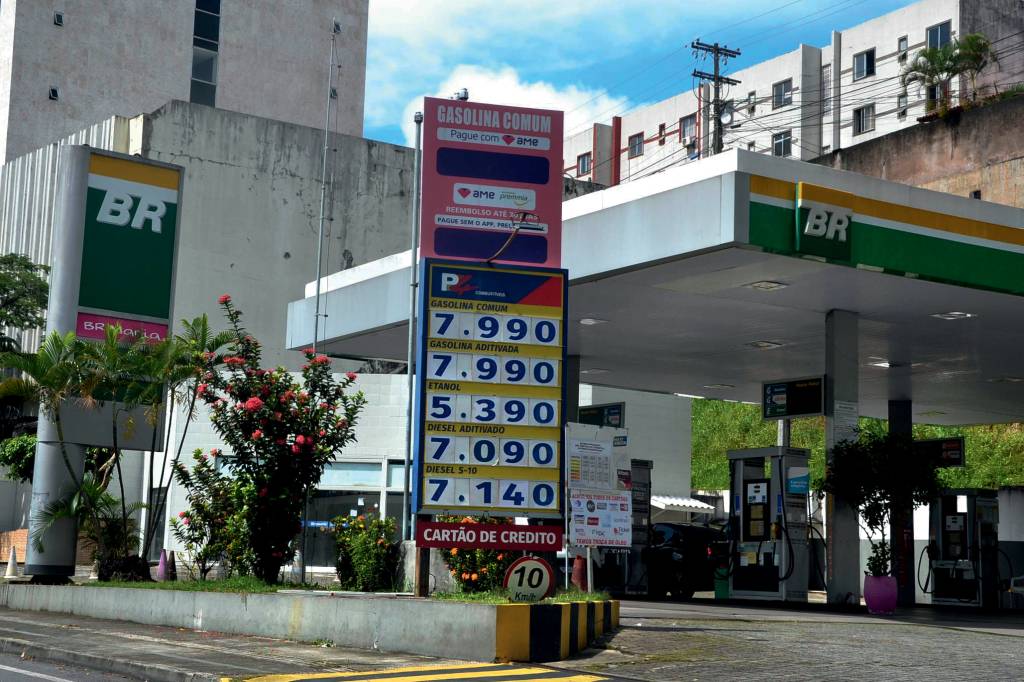 Aumento dos combustíveis Salvador PROPOSTA - Combustíveis: redução a zero dos tributos da gasolina e do etanol -