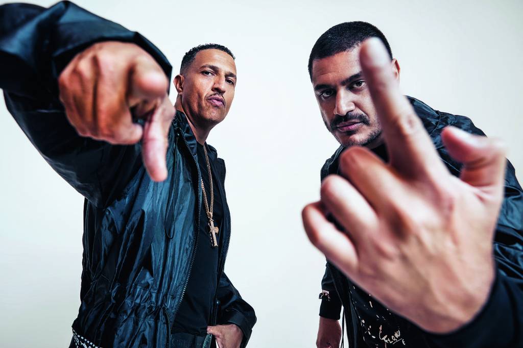 Mano Brown e Criolo, rappers. Mano Brown e Criolo, rappers.