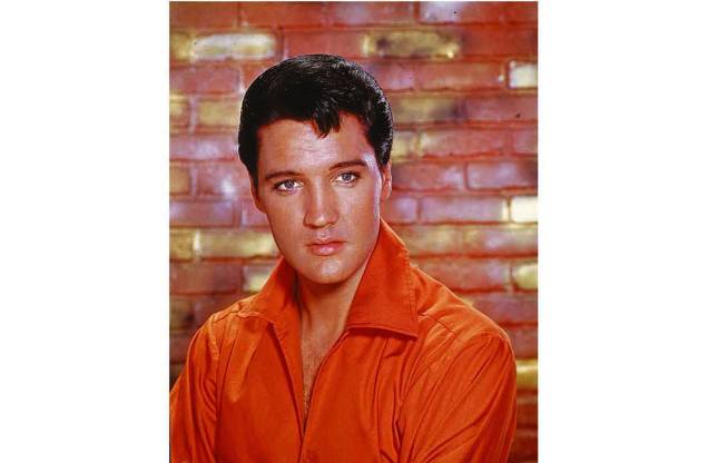 Retrato do músico e cantor americano Elvis Presley, em 1965. Retrato do músico e cantor americano Elvis Presley, em 1965.