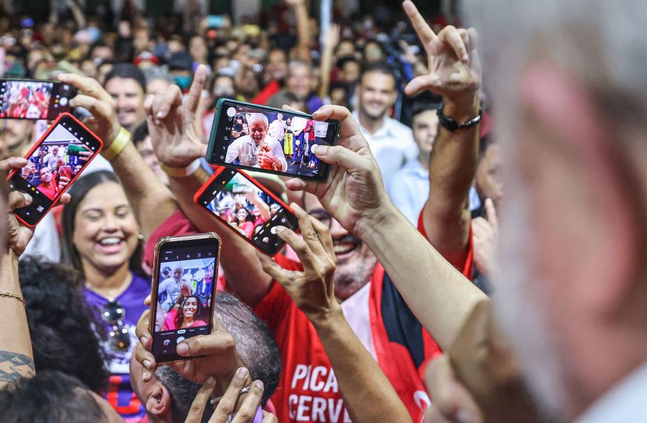 Lula durante encontro com seus eleitores em Aracaju-SE, 18.06.2022.